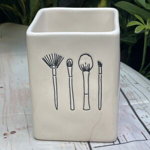Rae Dunn Brushes Vanity Organizer Brush Holder Ceramic Artisan Magenta
